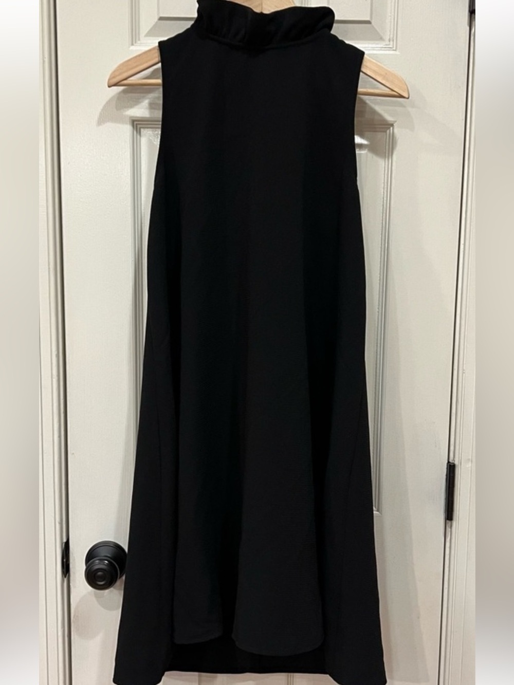 Tuckernuck Pomander Place Blythe Ruffle Swing Black Dress NWOT Size Large - Picture 5 of 8